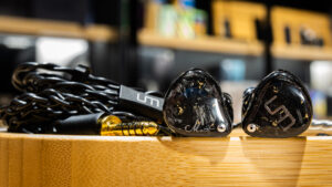 Unique Melody Mest mkII – Bad to the Bone. Наследник или альтернатива mkI?